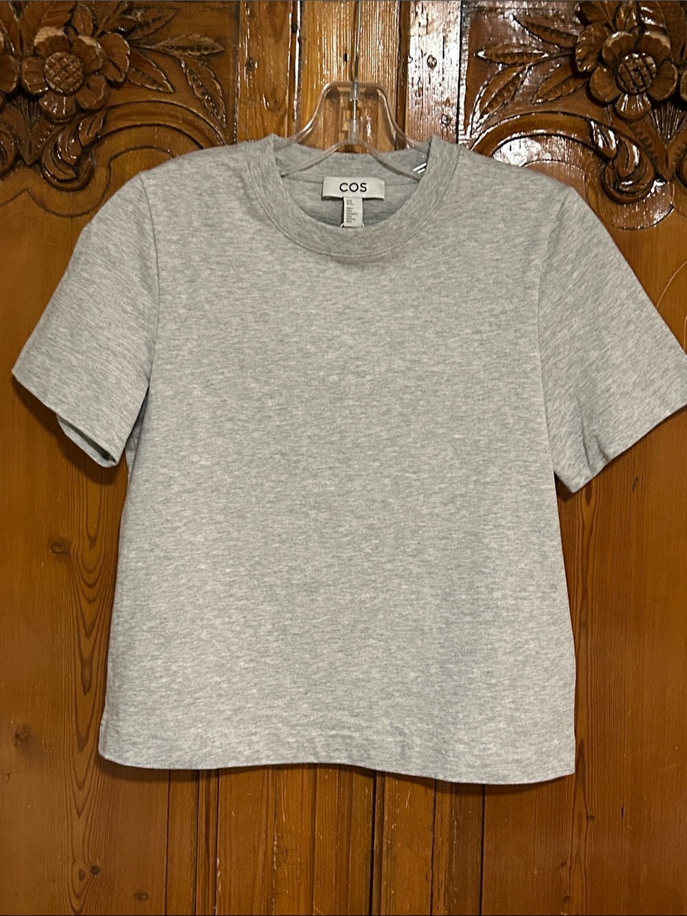 COS Short Sleeved Heavyweight Tee Shirt. XS